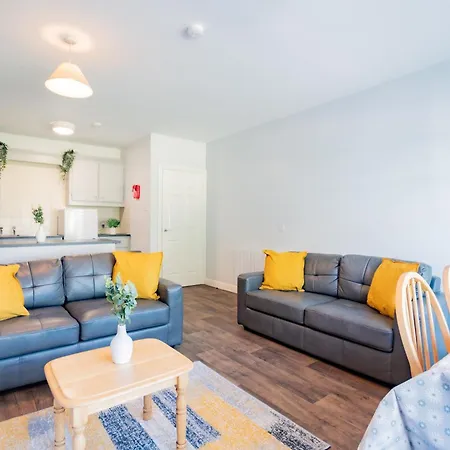 Budget Friendly 3 Bed * ゴールウェイ