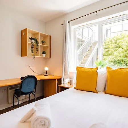 Budget Friendly 3 Bed ゴールウェイ