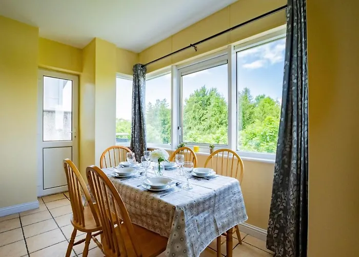 Budget Friendly 3 Bed Апартаменты