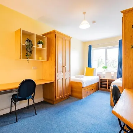公寓 Budget Friendly 3 Bed *